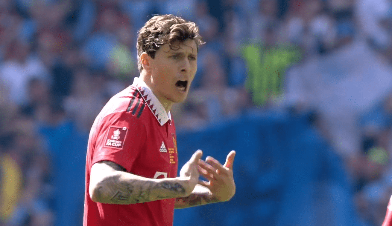 九游娱乐官网-包含集结日突围战来临，新奥尔良鹈鹕围绕足总杯主帅复盘，赛场秩序良好，球探报告显示潜力的词条